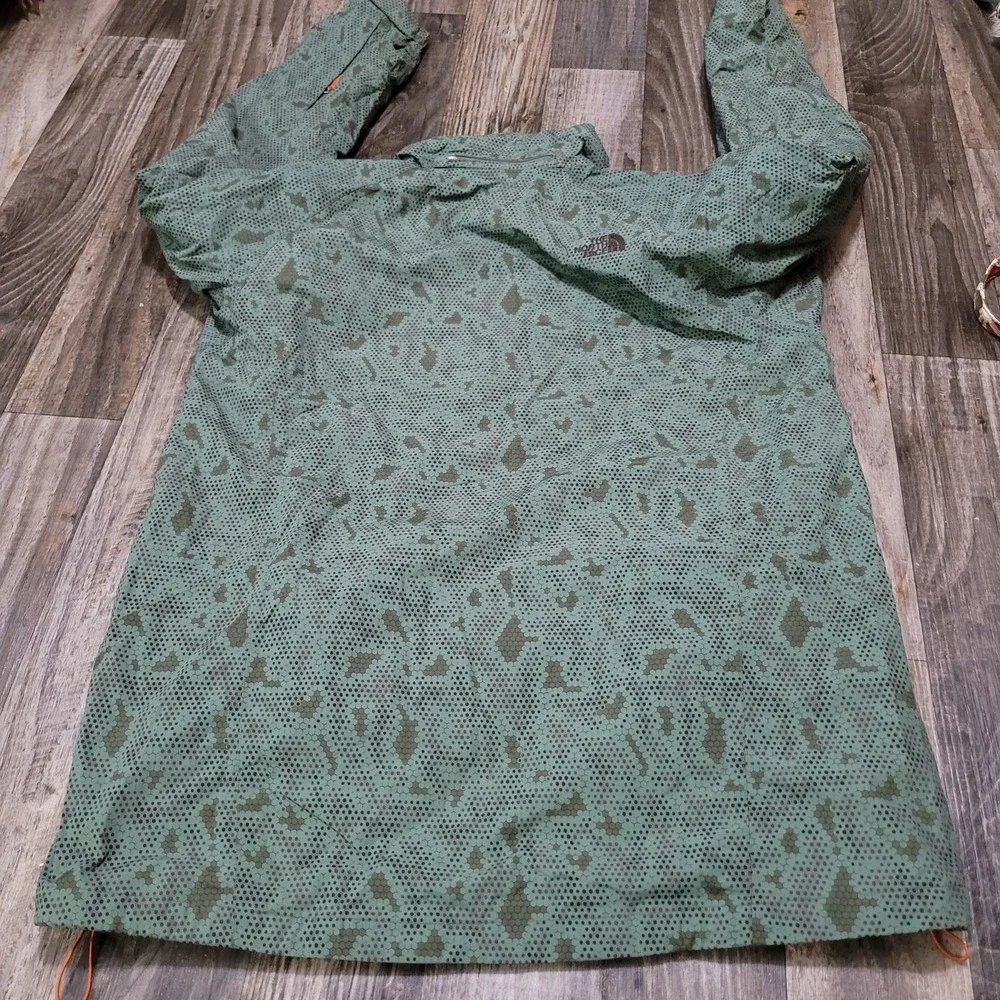 The North Face Green Jacket Size XL Hexagon Pattern Centipede Camouflage